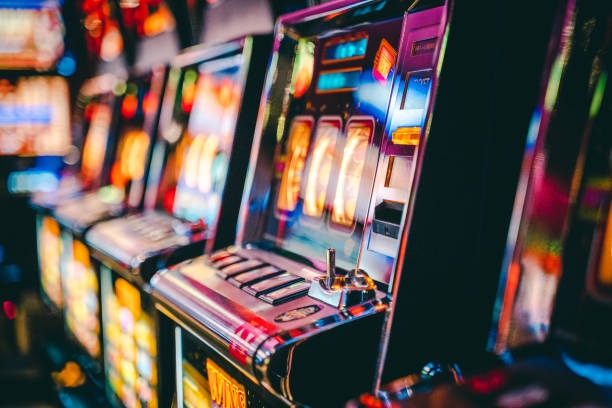 Starburst slot game interface on sk slots showing five reels and wild symbols